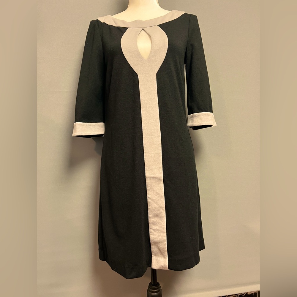Trina Turk Retro Mod Jersey knit dress  I size tag. Probably 6/8.